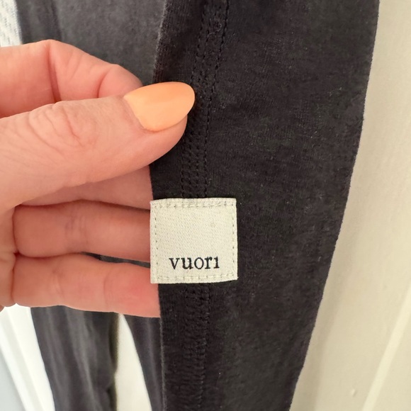 Vuori Black Jogger Leggings with White Drawstring - Picture 2 of 3